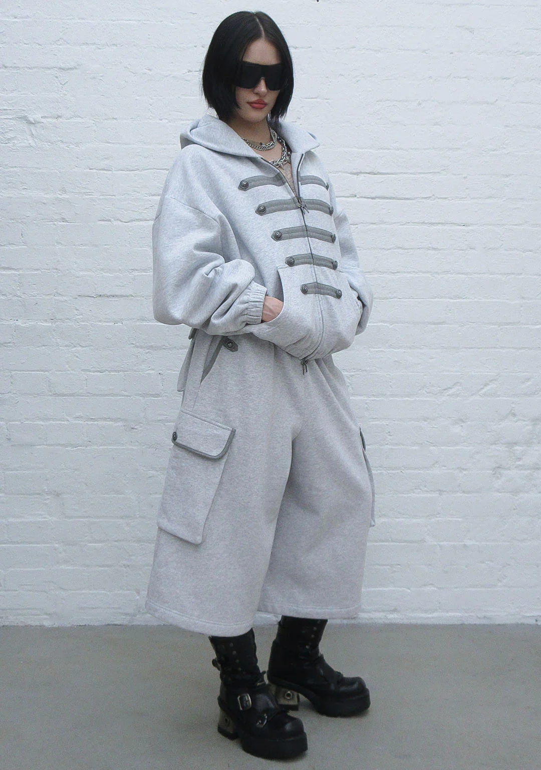 COMMAND OVERSIZED CARGO SWEATSHORTS GREY MARL - Image 3