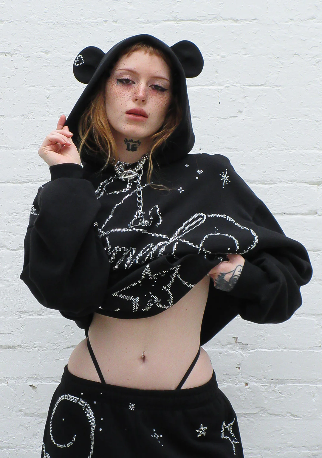 DREAMER RHINESTONE TEDDY PULLOVER HOODIE BLACK - Image 2