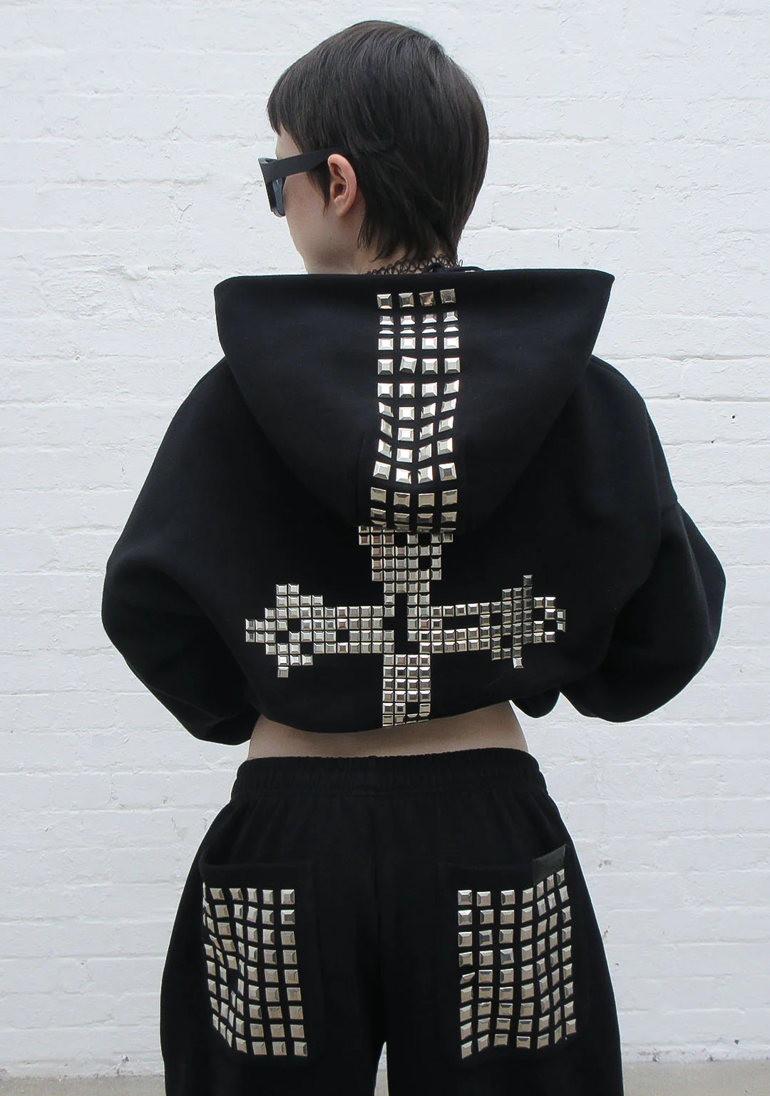 FAITHFUL STUDDED ZIP HOODIE BLACK - Image 8