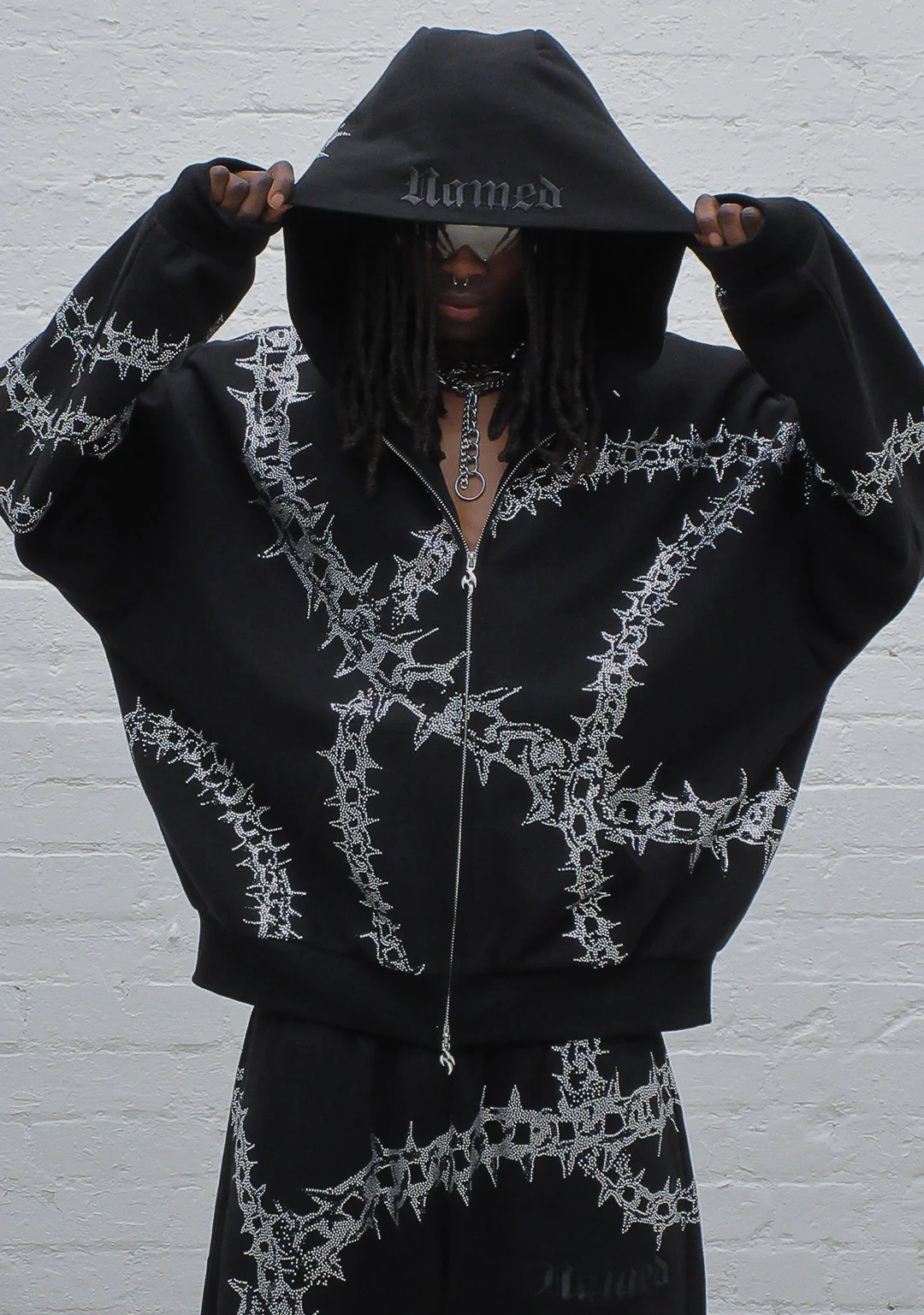 OMEN RHINESTONE ZIP HOODIE BLACK - Image 2